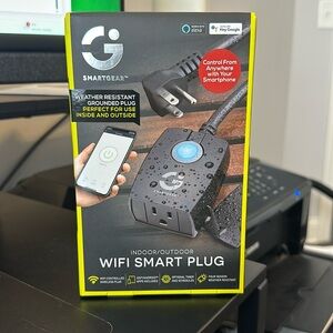 *New in package * Indoor Outdoor Smart Plug.